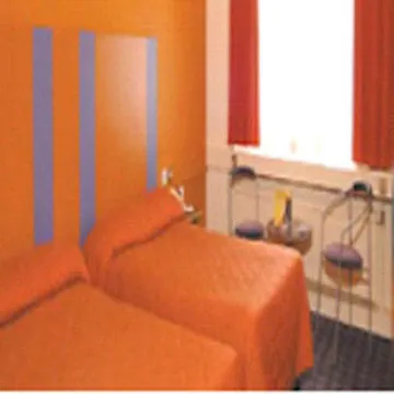 Grosvenor House Hotel 3*